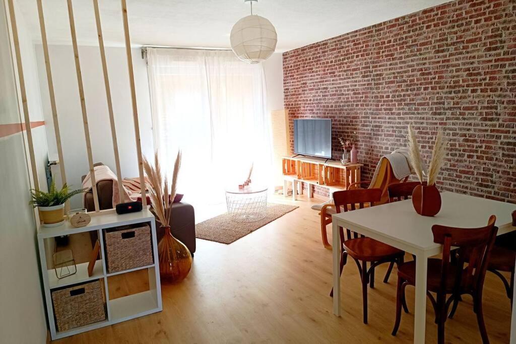 梅克西米约Le Cosy Plein Centre Avec Terrasse公寓 外观 照片
